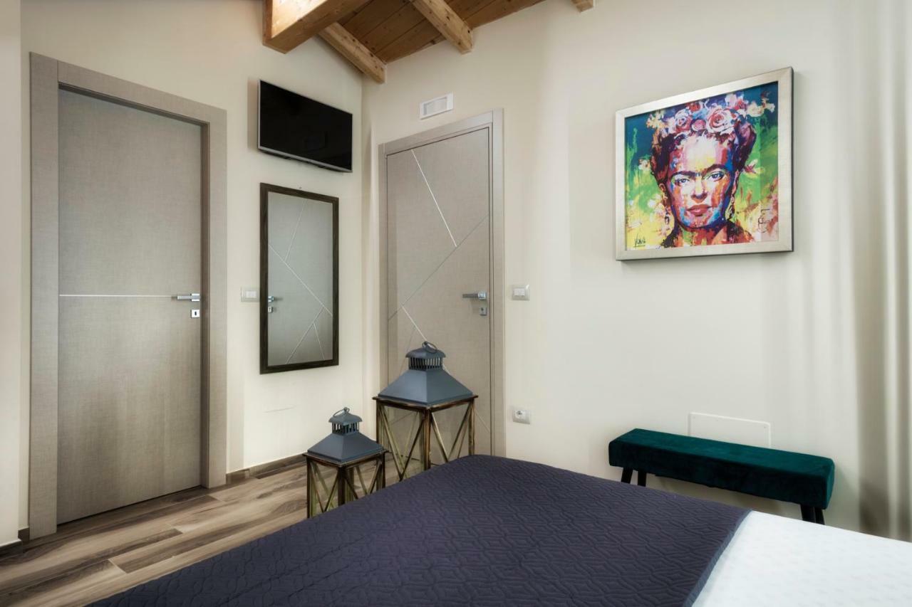Palazzo Eugenia Suites ヴァスト エクステリア 写真