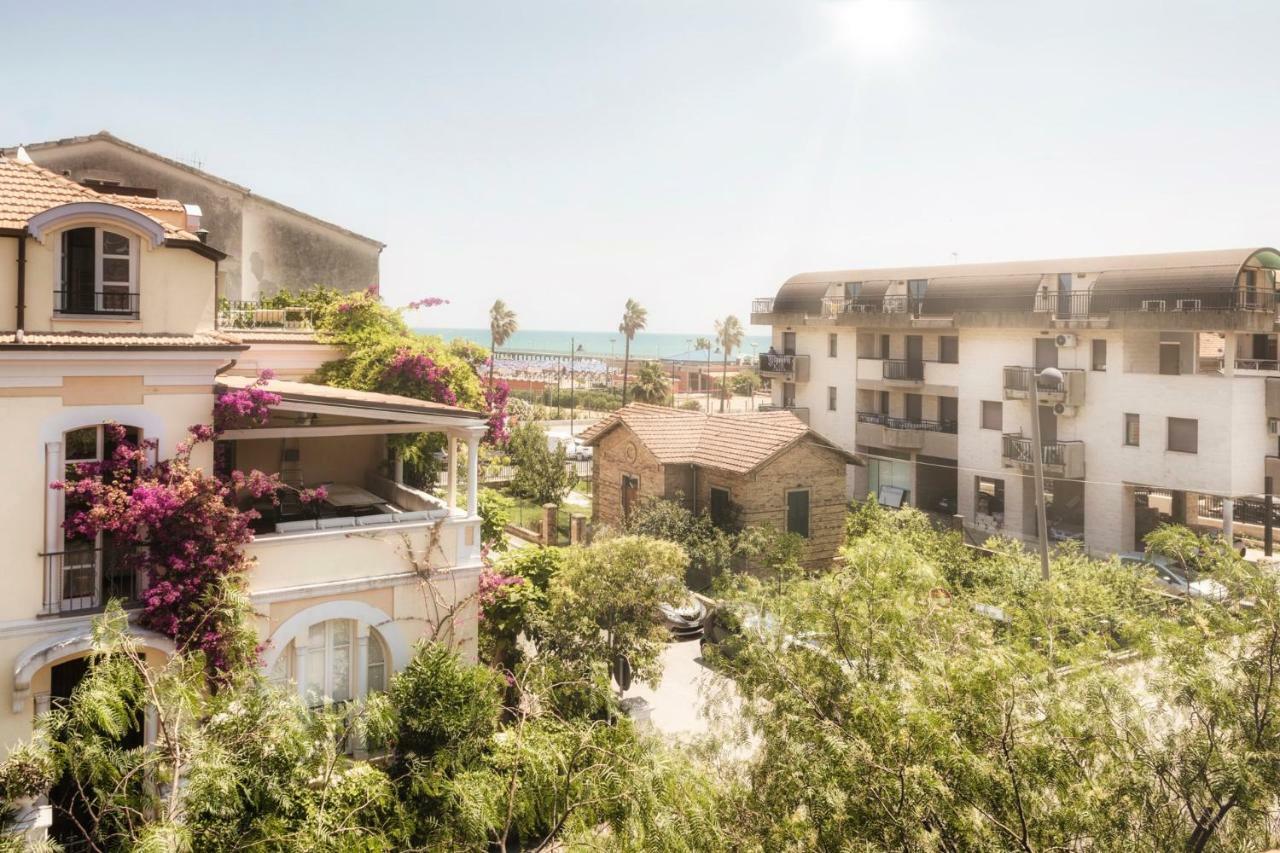 Palazzo Eugenia Suites ヴァスト エクステリア 写真